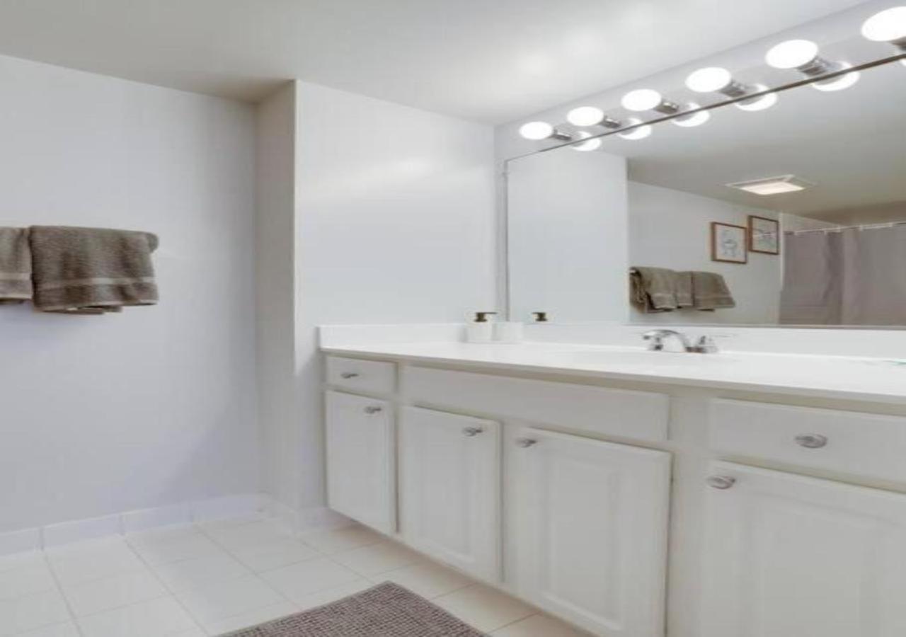 Spacious With 2 Bedrooms * Arlington